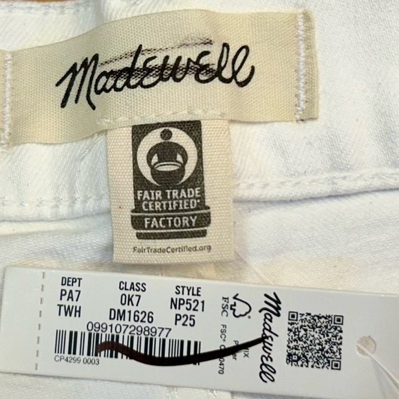 NWT Madewell The Petite '90s Straight Jean in Tile White, Ripped, Size 25P - Picture 11 of 16